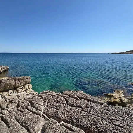 Braidizza With Pool For 7 Guests Near Sea * Kavran